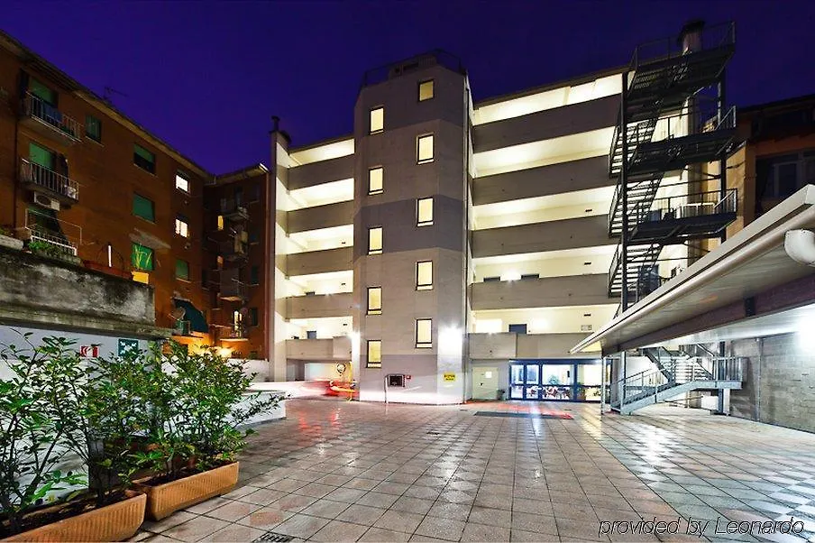 Autosole 2 Hotel Milão 3*,