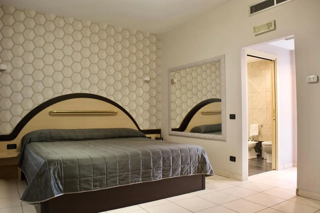 Autosole 2 Hotel Milan